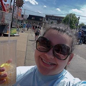 Meet your Posher, Reese